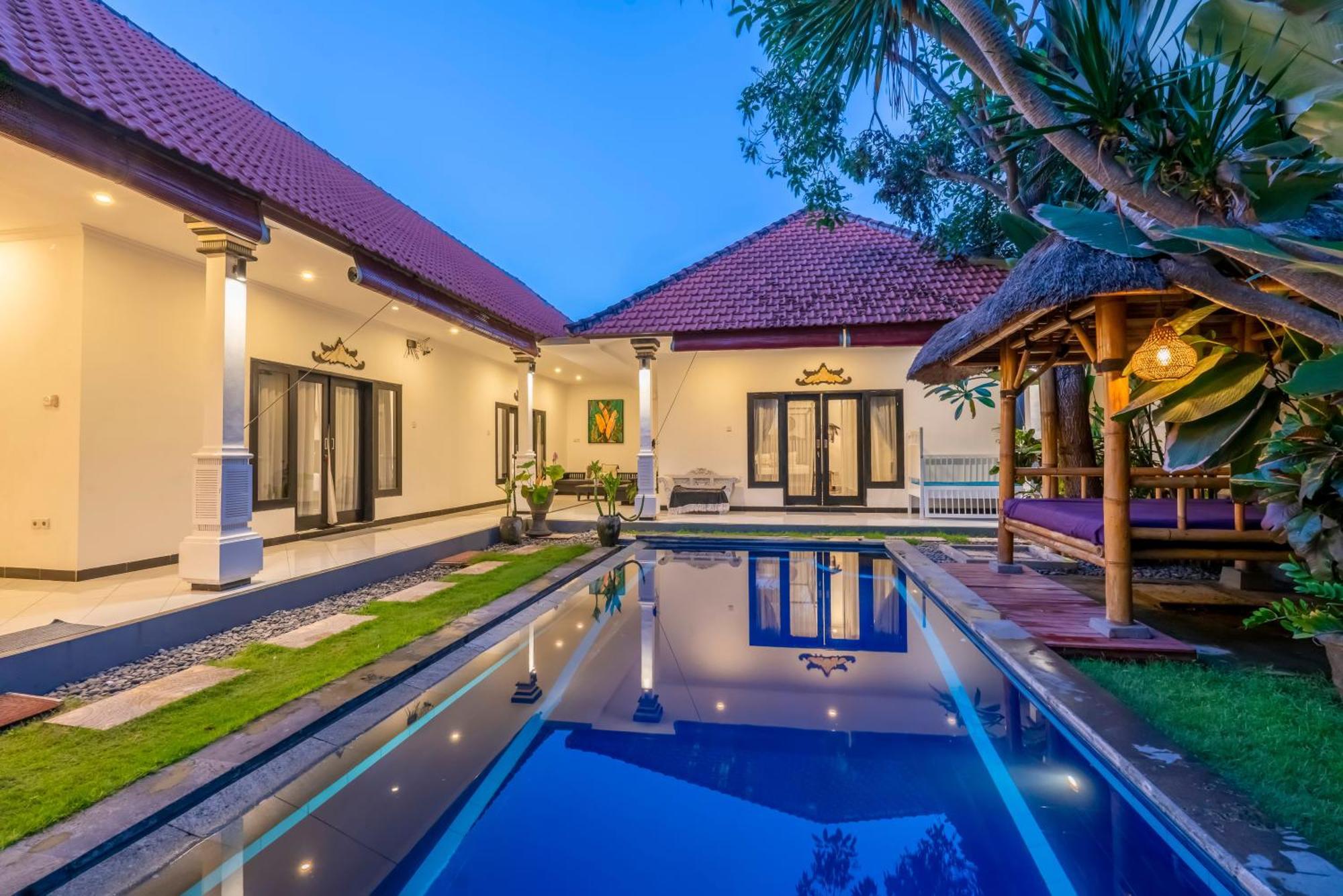 Walking To The Beach At Omahati Villa Canggu  Exterior photo